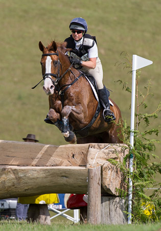 JEANETTE BRAKEWELL  RIDING  NORTH ASTOR ROSSCO