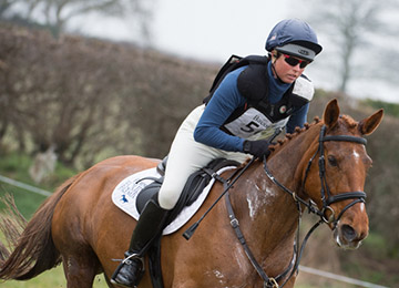 Jeanette Brakewell riding Forever Red